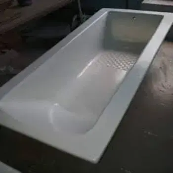 FRP Bath Tub