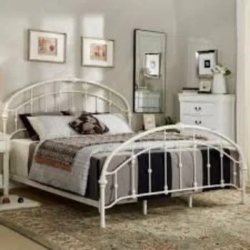 Long Lasting Iron Bed